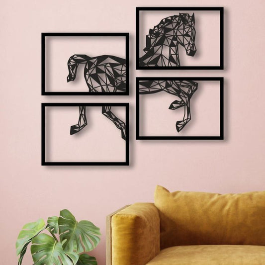 Horse Cutting in 4 Frames